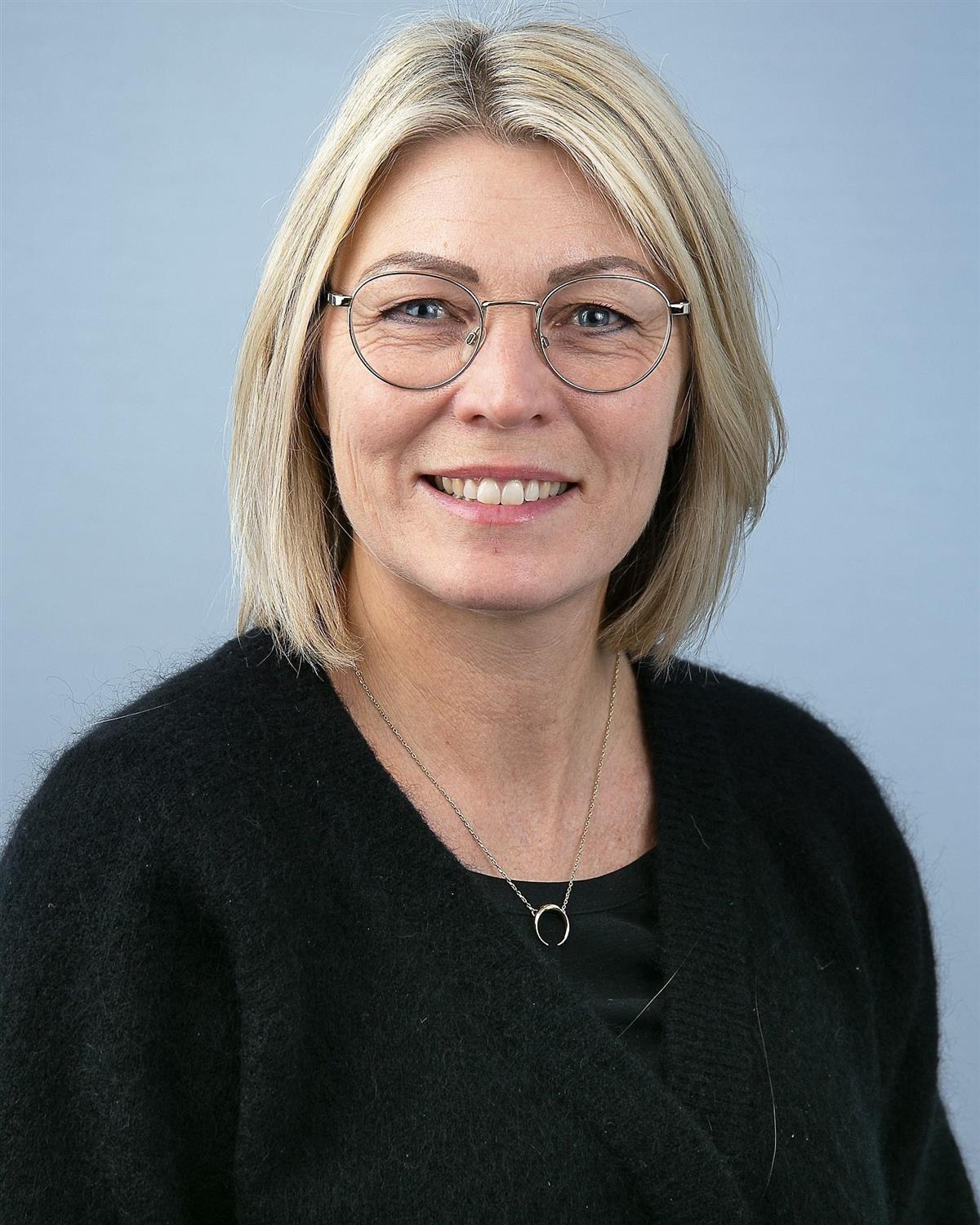 Portrett av dame - Klikk for stort bilde